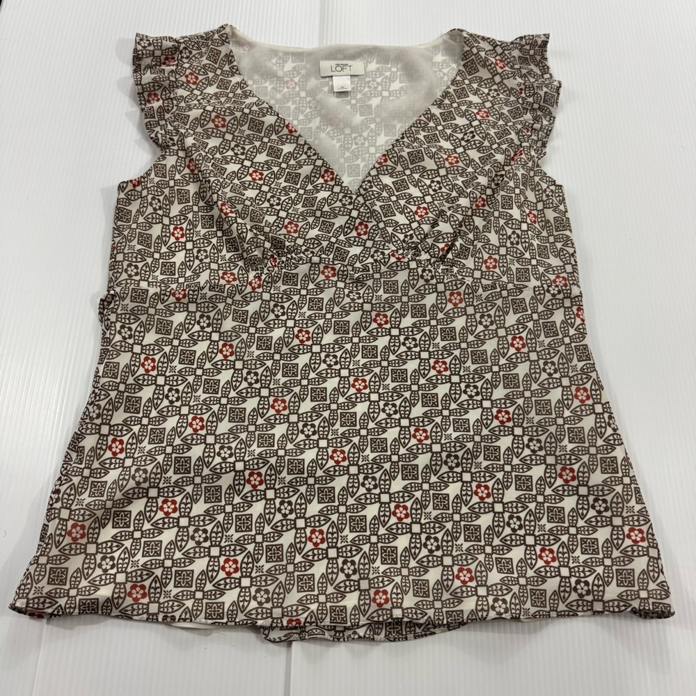 K20. LOFT Women's Geometric Blouse - Brown, White & red (10)